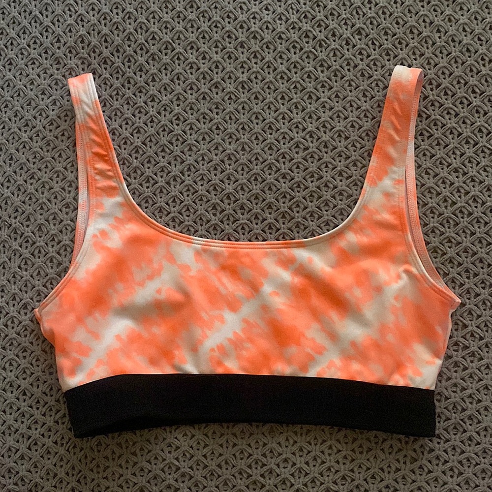 Victoria’s Secret PINK • Orange & White Tie-Dye Ultimate Sports Bra